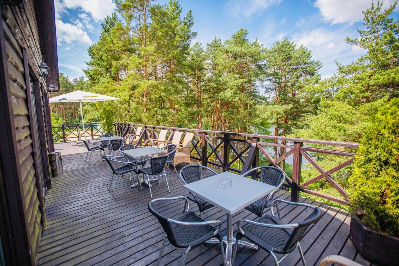 Zuvedra Hotel Игналина Екстериор снимка
